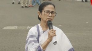 West Bengal Politics: Despite Heavy Defeat, Mamata Banerjee Refuses To Resign As Chief Minister