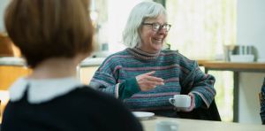 Une méthode innovante pour détecter l’Alzheimer de manière précoce, grâce à l’analyse du langage et à l’IA