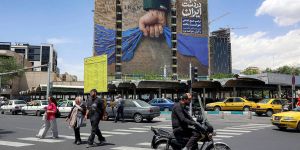 The Iran Standoff and the Future of Oil