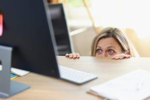 En quête de votre prochain emploi? Gare à votre instinct de protection.