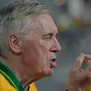 Ancelotti deveria ter se pronunciado anteriormente