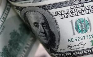 É possível diversificar seus investimentos mesmo com a queda do dólar?