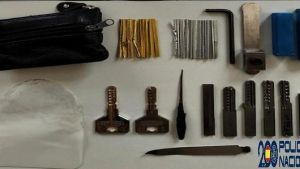 Detenidos dos hombres por ocho robos con fuerza en domicilios de Avilés y Oviedo