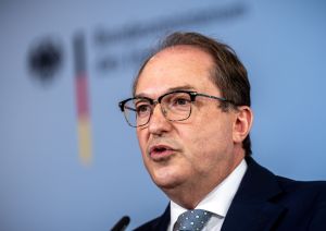 Dobrindts »Migrationswende«: Ausgrenzung und Rechtsbruch