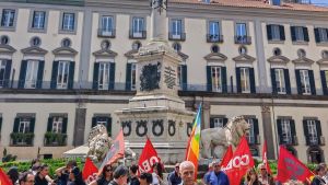 Scuola, «salviamo la Geografia»: docenti, studenti e genitori in piazza per dire «no» alla riforma dei Tecnici