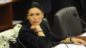 Su Minetti restano solo le bufale. Il parere dell'Interpol