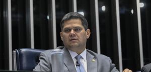 Alcolumbre, o chacal da democracia
