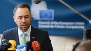 L’Ue si fida sempre meno della Cina