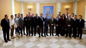 Oviedo ofrece El Asturcón y la fábrica de La Vega a inversores chinos: 