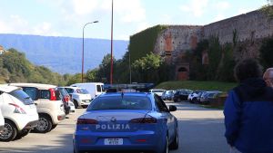 Ivrea, è caccia alla banda delle 500