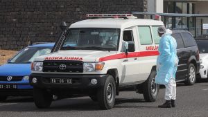 El protocolo para los guardias civiles en Canarias y en el Gómez Ulla: ventanillas cerradas y trajes de protección