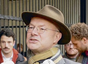 Niederländischer Umweltaktivist Pols wechselt ins Herz der Bestie