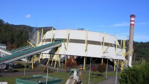 El frente ecologista contraataca en la térmica de La Pereda: el Conceyu Contra la Incineración pide al TSJA que paralice la obra de transformación de la central