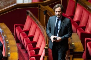 Le chef des députés socialistes Boris Vallaud claque la porte du PS et emporte tous ses soutiens avec lui