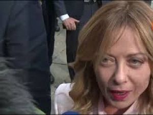 Meloni incontra Rubio: Entrambi comprendiamo importanza di difendere propri interessi nazionali