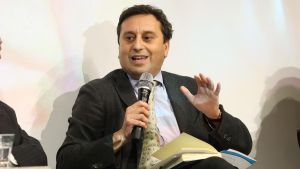David Parenzo: “Conflitto raccontato in modo asimmetrico. Chi destabilizza è l’Iran, mettere in discussione Israele è antisemitismo”