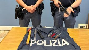 Scassina le cassette delle offerte nella Basilica del Santo a Padova: arrestato