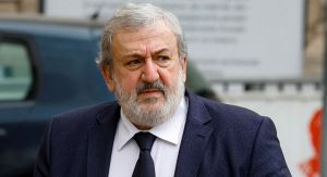 Lo Stato allo specchio: il paradosso di Mori e la morale di Emiliano