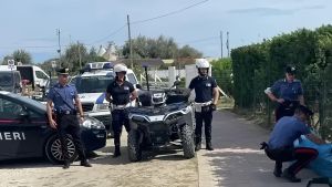 Forte dei Marmi, venditore abusivo ma con il Pos: scatta la multa di 5mila euro