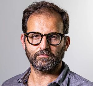 Uma mão cheia de (in)diferença