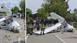 Cecina, ultraleggero precipita sull’asfalto e colpisce un’auto – Foto