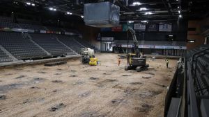 Höllenlärm in der Helios Arena – und die Zeit bis zum Saisonstart drängt
