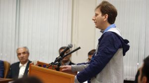 Chi è Babak Zanjani, dal cappio alla guerra digitale. Come si muove il “cripto soldato” che aiuta l’Iran a eludere le sanzioni Usa