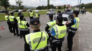 Detenido un hombre en Oviedo por maltratar a su pareja y perseguirla: el agresor ya había sido arrestado por amenazarla con un cuchillo