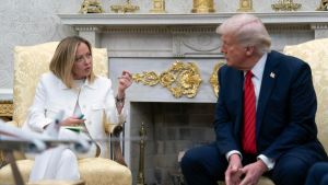 Trump Attacco bis all’Italia: “Non c’era quando ci serviva”. E sul ritiro delle truppe: non ho deciso