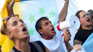 Ruído político, ruído mediático