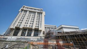 Crisi Rizzani de Eccher, si fa avanti una nuova impresa per l’ospedale di Cattinara: possibile sblocco del cantiere