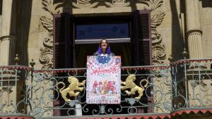 De virus, carteles y campos