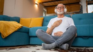 Mindfulness, tutto quello che c’è da sapere. Perché si usa anche in psicologia. Tecniche ed esercizi che puoi fare subito