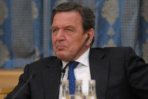 «Есть честь и совесть»: политолог объяснил, почему Шредер может быть переговорщиком в диалоге между Россией и Европой