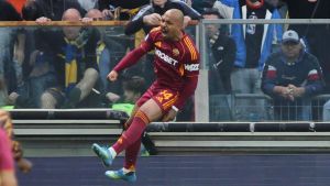 Parma-Roma 2-3: Malen glaciale dal dischetto la ribalta nel recupero da 12'