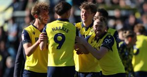 Squad overhaul 'not necessary' says Oxford United boss, and he is right