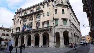 Cercasi funzionari e tecnici: il Comune di Udine assumerà decine di persone per mantenere la pianta organica