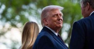 Ovnis y Epstein: las desclasificaciones 'controladas' de Trump para tapar sus fracasos geopolíticos