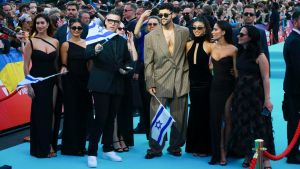 Effetto Eurovision in passerella. A Vienna più feste che proteste