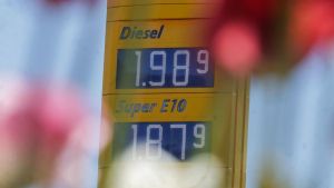 Diesel fällt unter 2 Euro