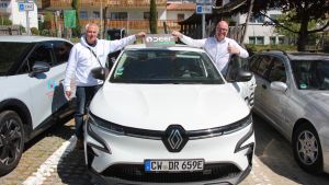 Teilen und nicht besitzen: Eröffnung der E-Carsharing-Station in Sipplingen