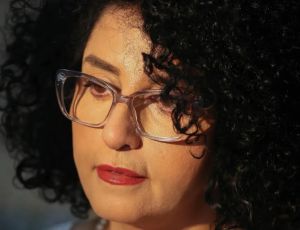 « La vie de Narges Mohammadi ne tient qu’à un fil » : en Iran, la prix Nobel de la paix libérée sous caution et transférée à Téhéran pour recevoir des soins médicaux