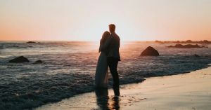 3 Signs of Deep Commitment in a Relationship