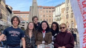 Aperitivo solidale per aiutare Emergency a Pavia