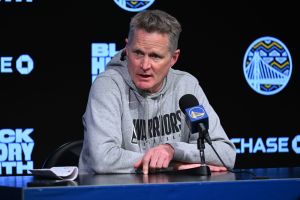 ESPN exec refutes Bay Area columnist's report of Steve Kerr's $7M TV offer