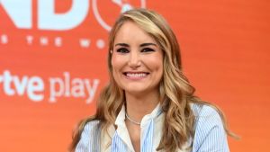 A favor o no de Alba Carrillo