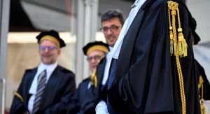 Procure senza freni e Stato sempre più invasivo
