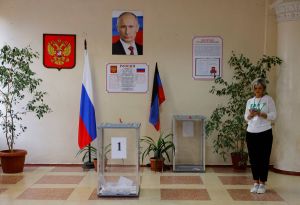 Putin should be challenged to restore local democracy in Russia