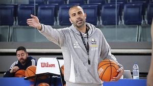 El entrenador del Alimerka Oviedo Baloncesto, ante el play-off frente a Gipuzkoa: 