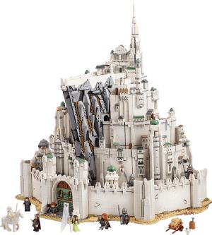 (VIDEO) Lego Unveils Epic 8,278-Piece Minas Tirith Set, One of Its Largest Ever for Lord of the Rings Fans